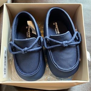NIB Mayoral Boys Crib Shoe Loafers Navy Blue Size 19